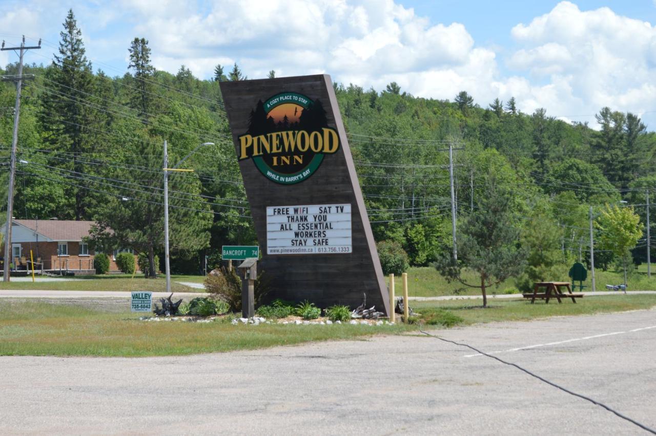 Pinewood Inn Barrys Bay Zewnętrze zdjęcie